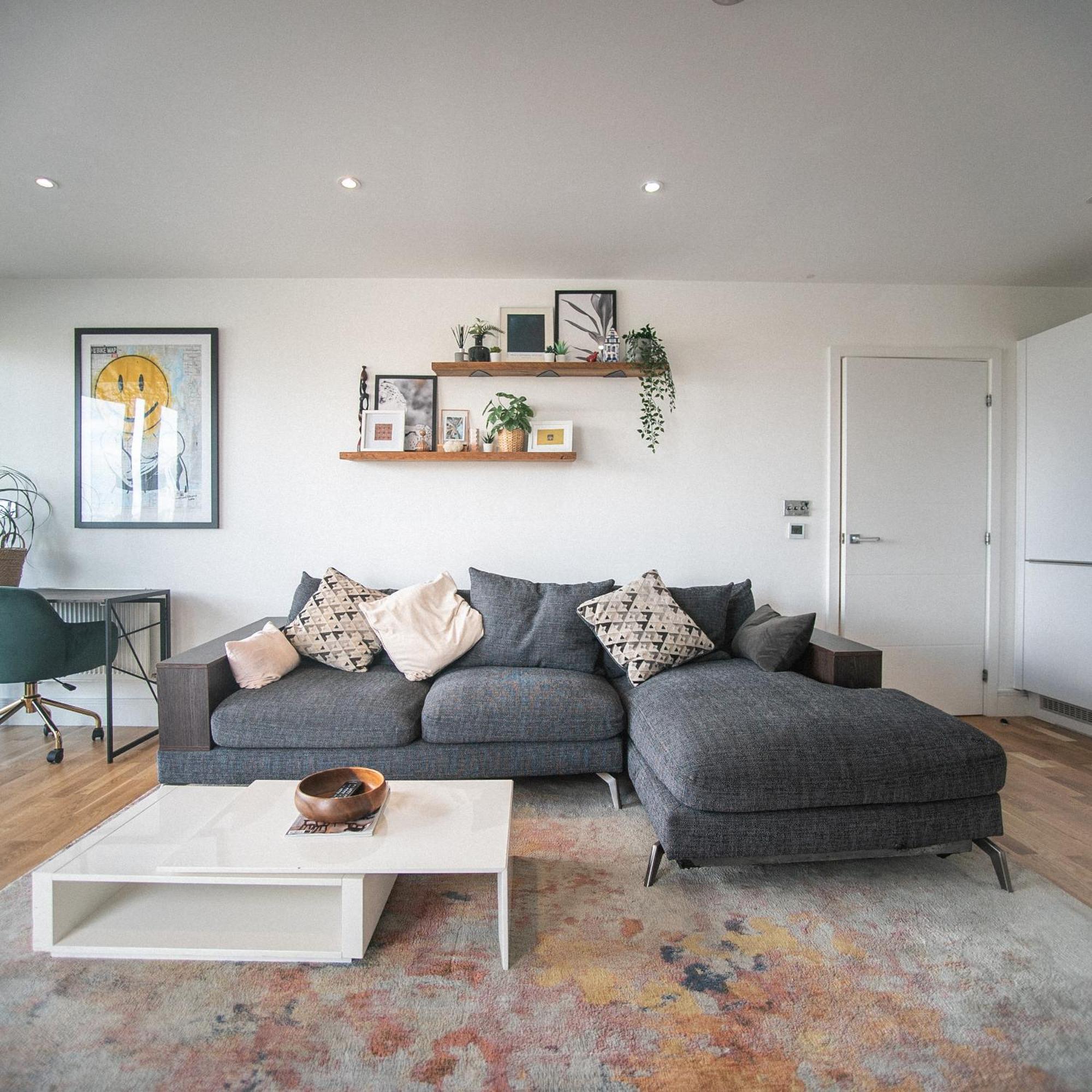 Stunning Riverside View Apartment, Near Canary Wharf & O2 ลอนดอน ภายนอก รูปภาพ